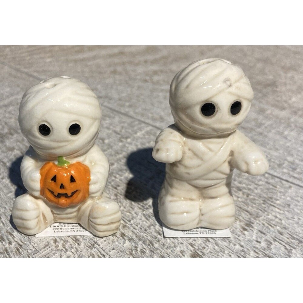 Cracker Barrel Mummy Salt & Pepper Shaker New Halloween Mini 2026 Pumpkin#SP020